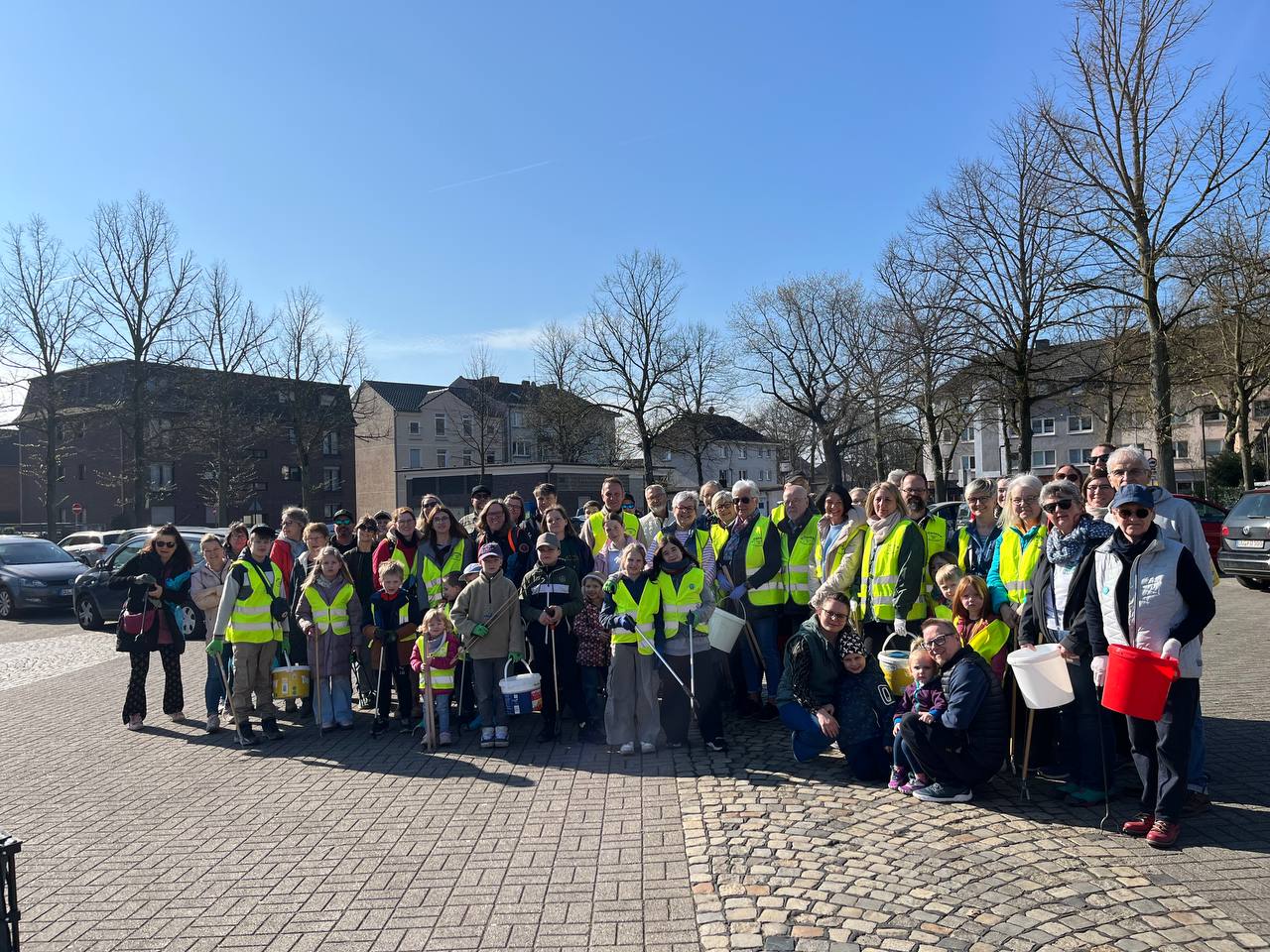 Friemersheim packt an: Erfolgreicher Frühjahrsputz mit starker Nachbarschaft 💚